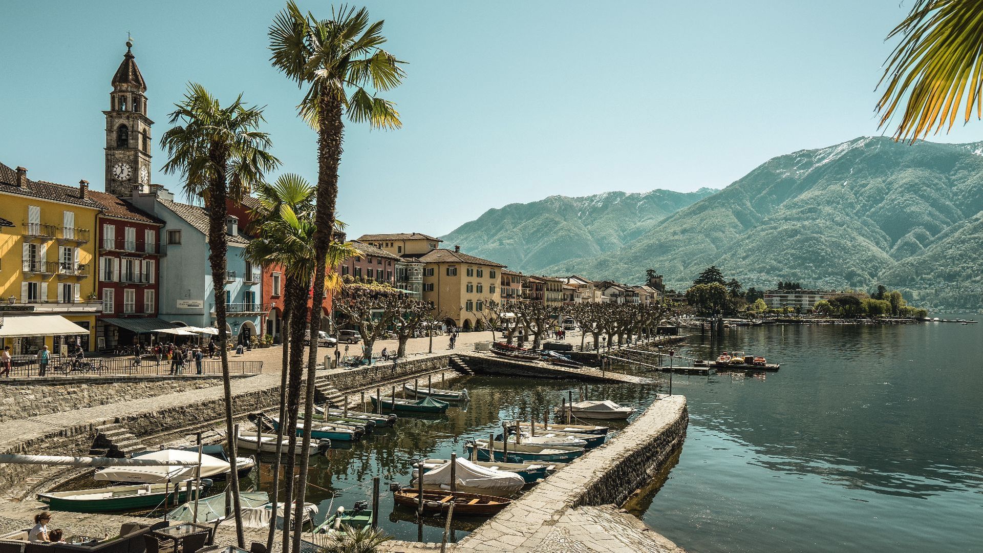 Ascona is the best village for dating sexy Ticino beauties