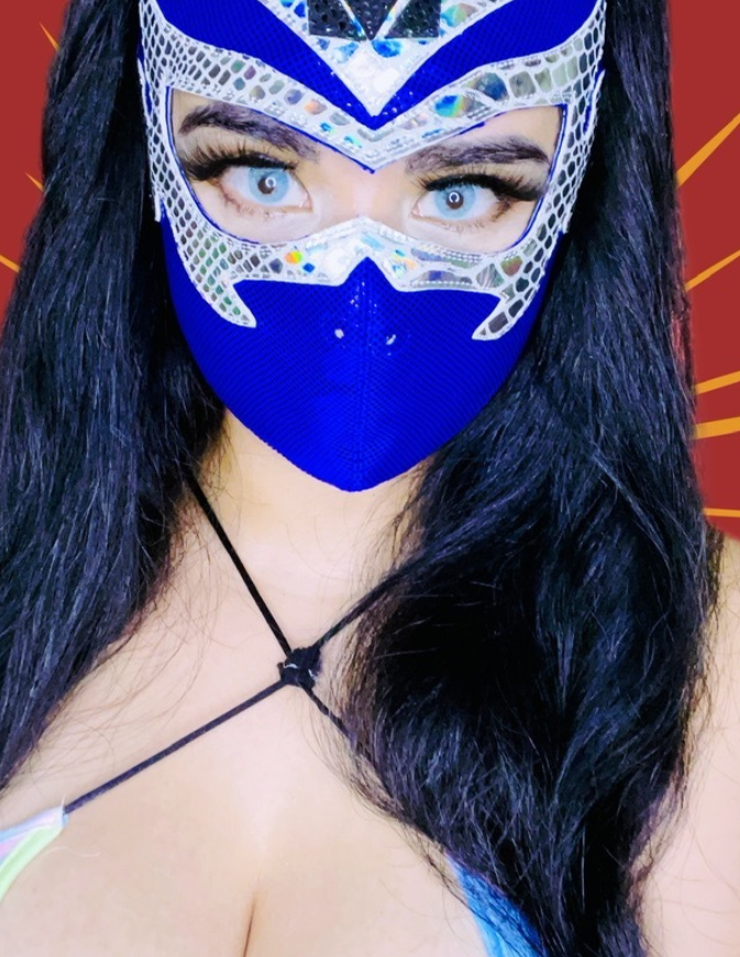 Mysstique a Wrestler OnlyFans' photo wearing a mask