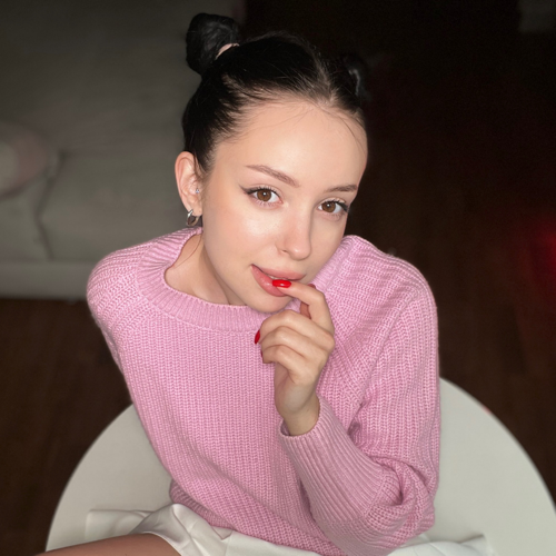 lILY Glow @lilyglow onlyfans wearing pink knitted top available for dick ratings.